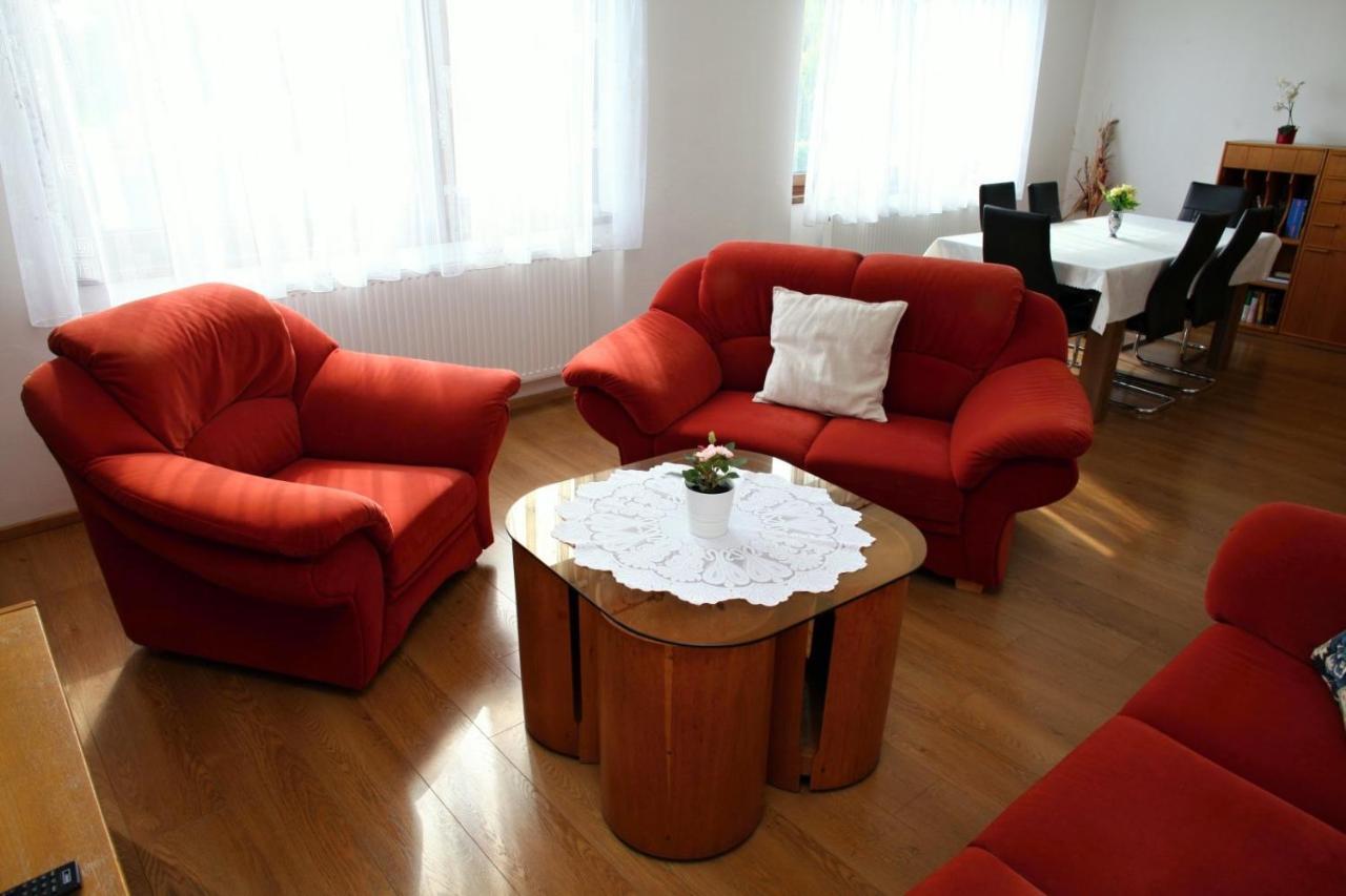 Dum V Ceskem Raji Villa Dolni Bousov Ngoại thất bức ảnh