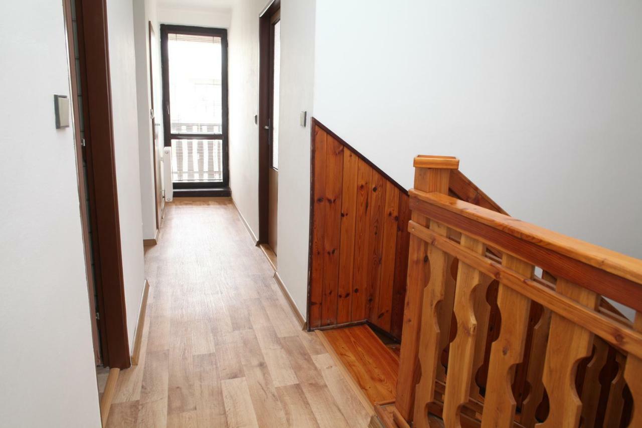 Dum V Ceskem Raji Villa Dolni Bousov Ngoại thất bức ảnh